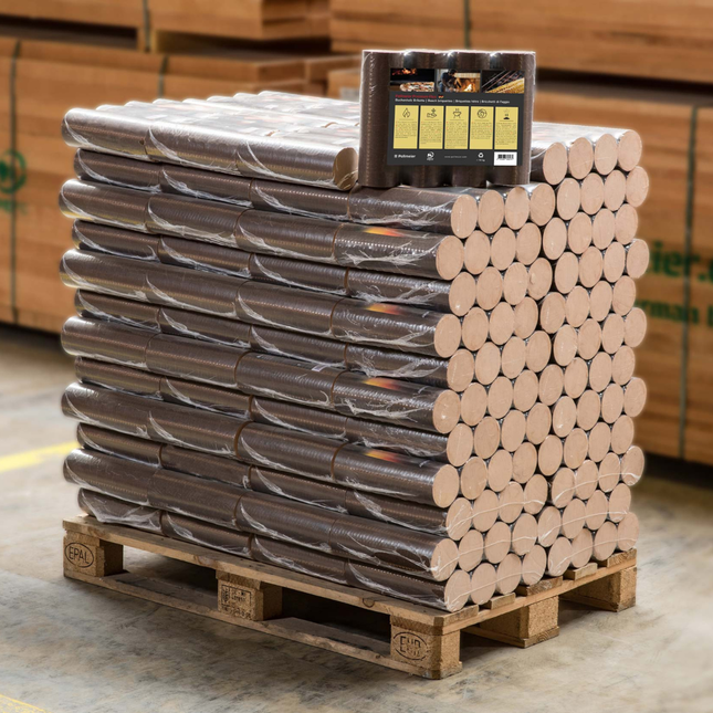 Pallet met pakken Pollmeier Eco Rond beukenbriketten van 10 kg